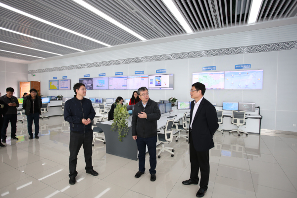 ��������Ϊ���г��´�����ο������ְ�� �϶����������